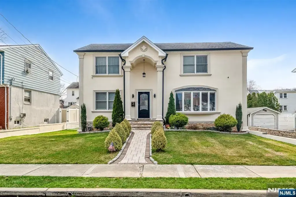 157 Gordon Avenue, Totowa