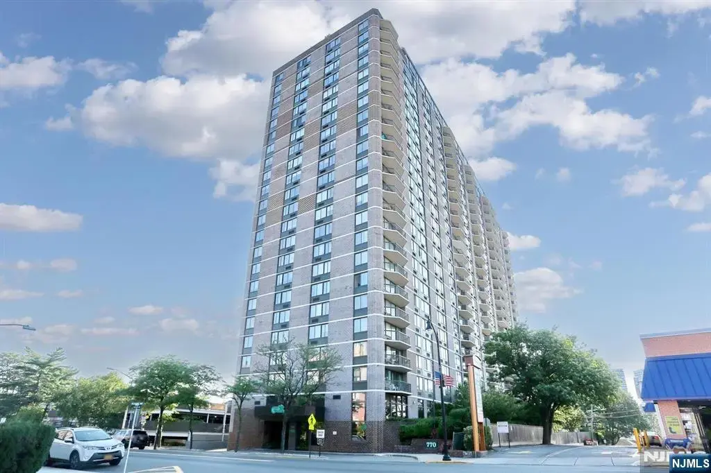 770 Anderson Avenue 18k, Cliffside Park