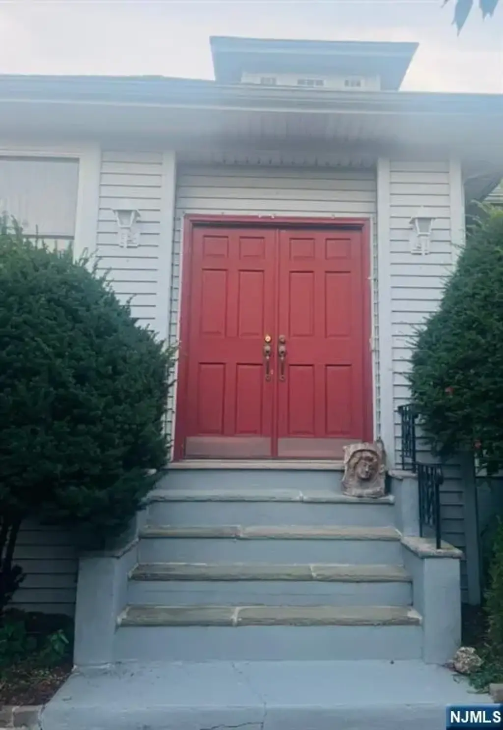 65 Jackson Avenue, Hackensack