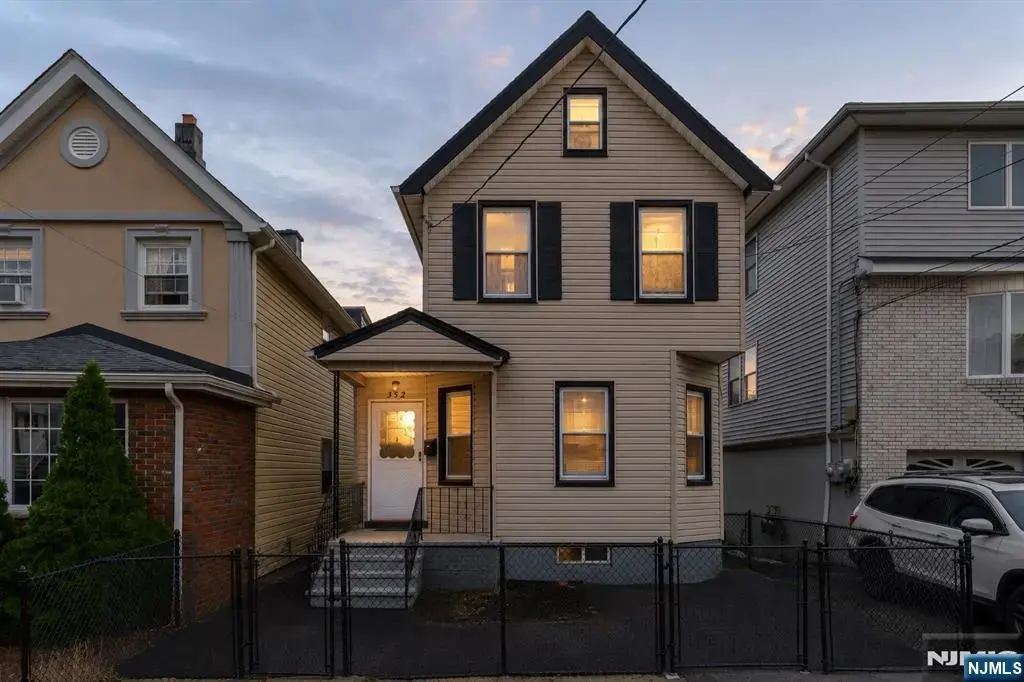 352 Forest Street, Kearny