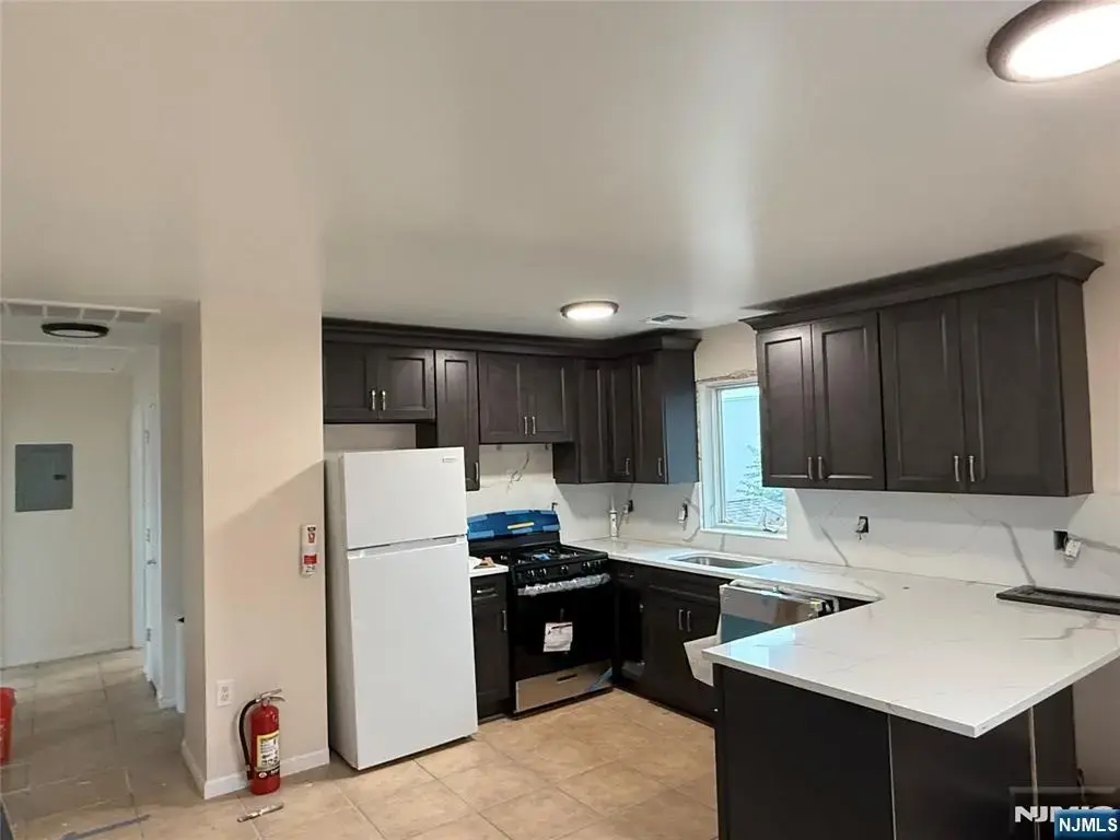 79 Wesley, South Hackensack