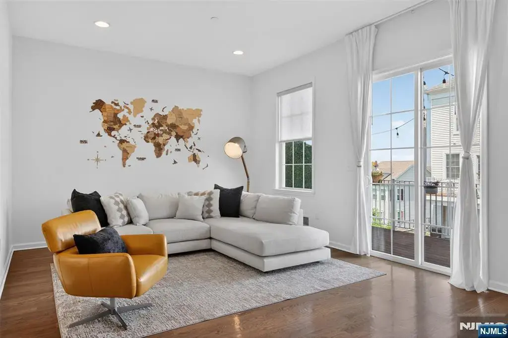 197 Roosevelt Drive, Wood Ridge