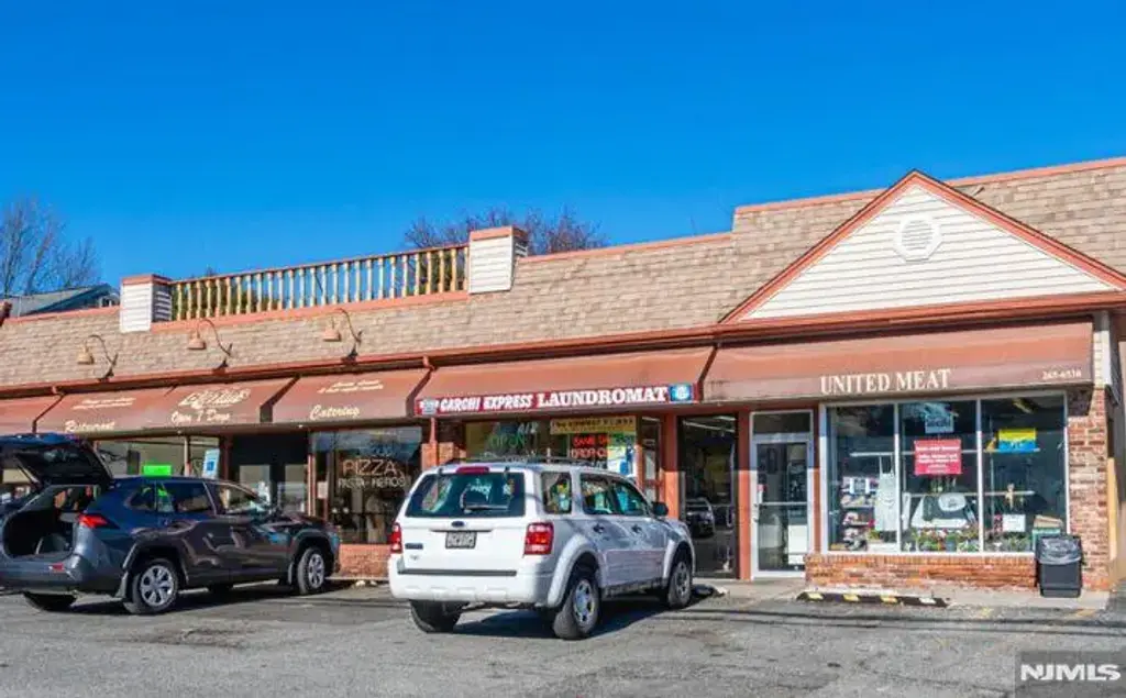 275-285 Main Street, New Milford