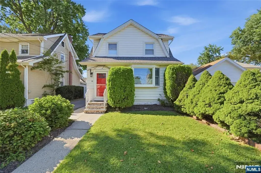 197 Krone, Hackensack