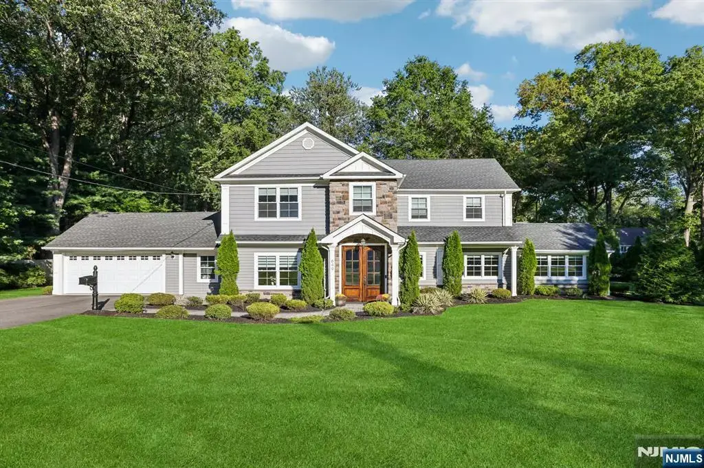 649 Westbrook Road, Ridgewood