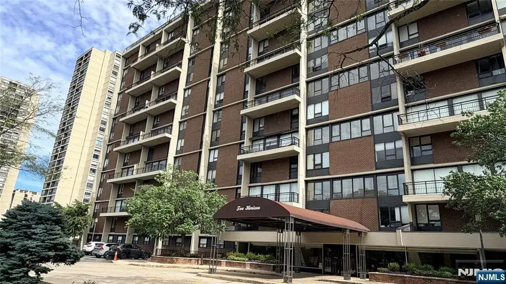 2 Horizon Road G20, Fort Lee