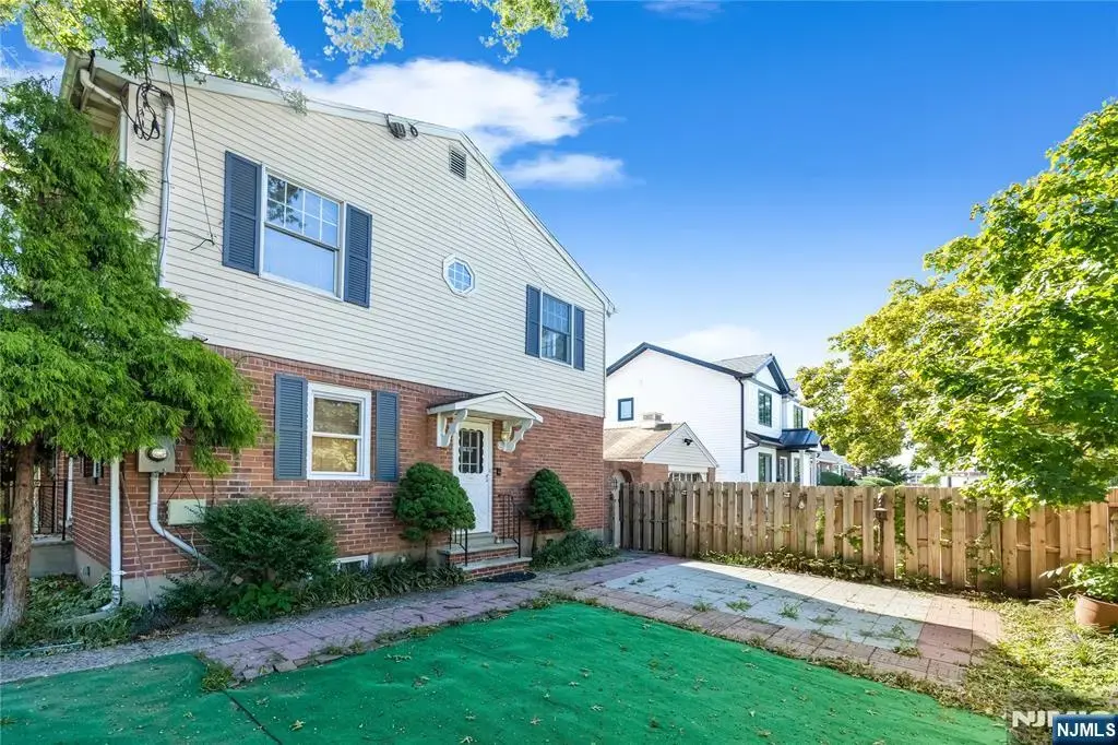 384 Main Avenue, Wallington