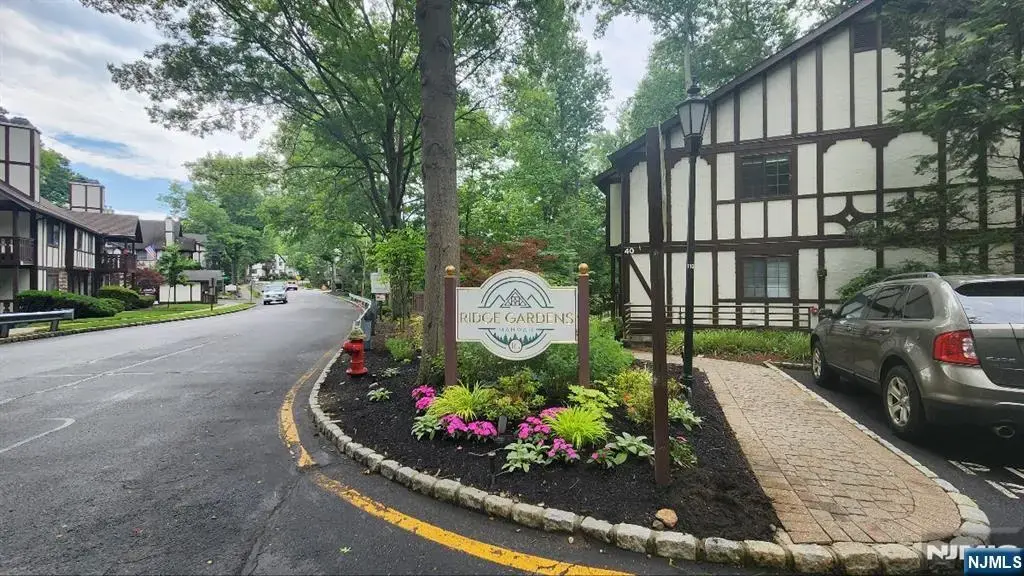 3112 Stowe Lane, Mahwah