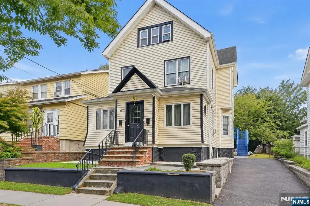 66 Washington Place, East Rutherford