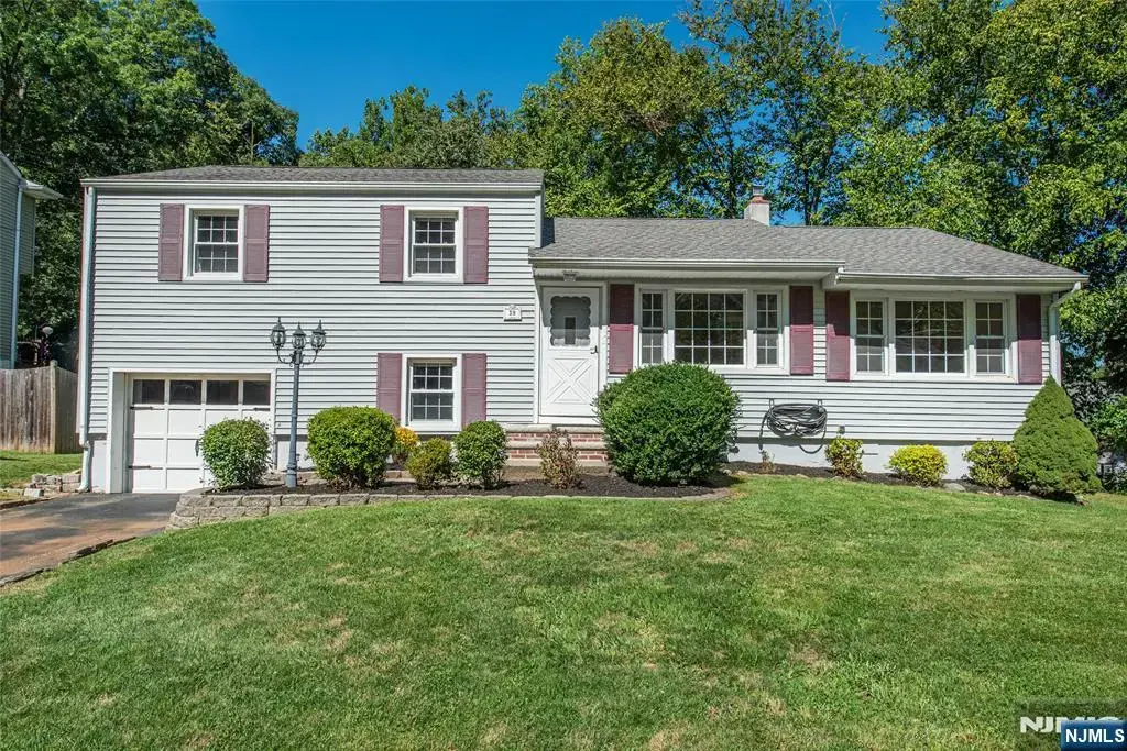 39 Warren, Denville Township