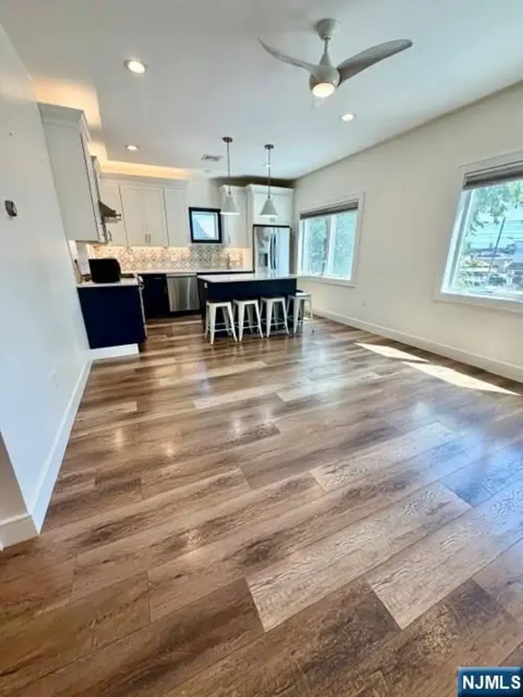 774 6th 2, Secaucus