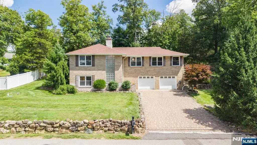 27 Dalewood Road, Wayne