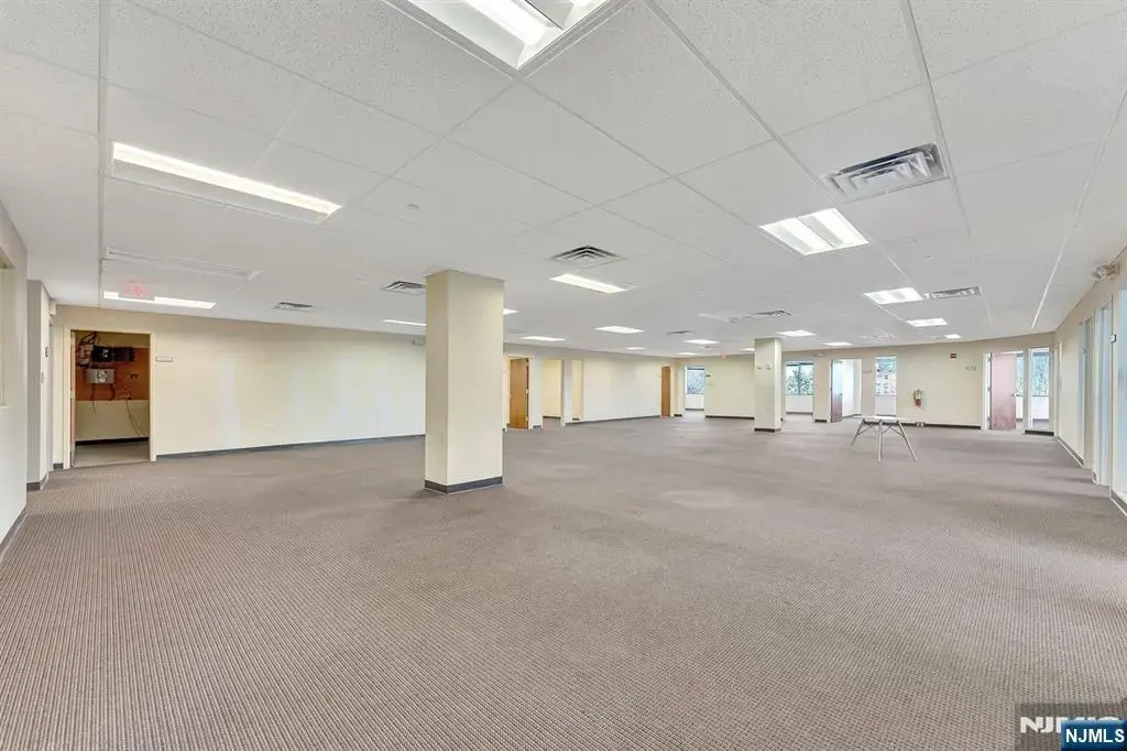 2200 Fletcher Avenue 503, Fort Lee