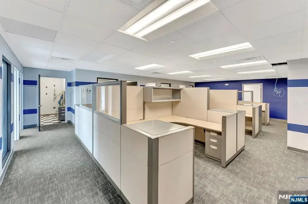 2200 Fletcher Avenue 514b, Fort Lee