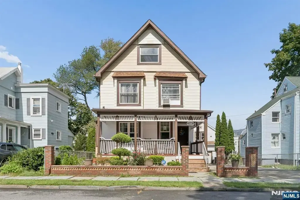 120 Norman Street, East Orange