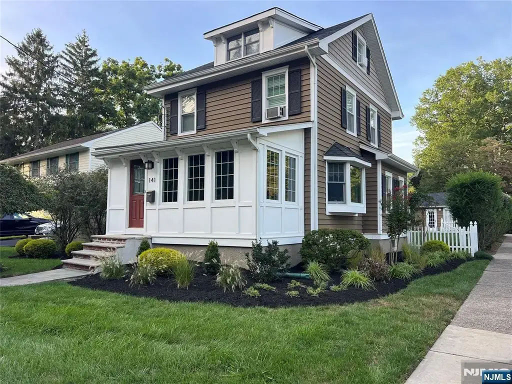 141 Darlington Avenue, Ramsey