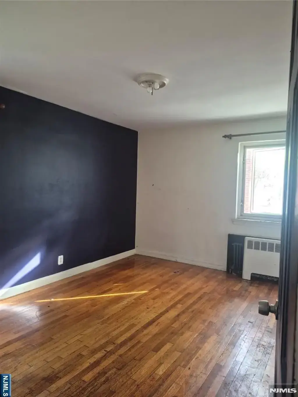 1499 Terrace Circle 4, Teaneck