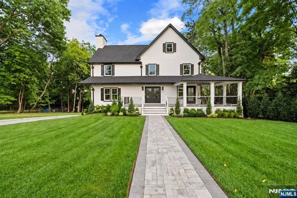 517 Park Street, Montclair