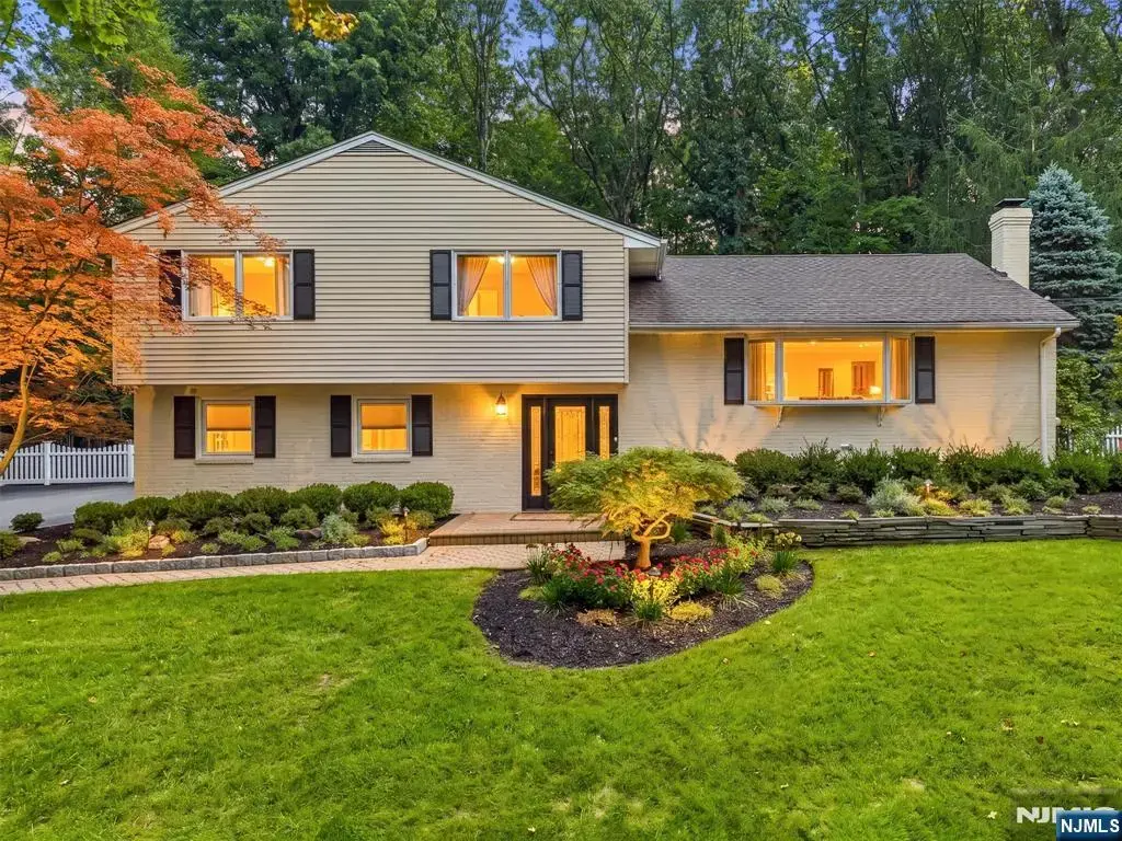 7 Ravine Drive, Woodcliff Lake