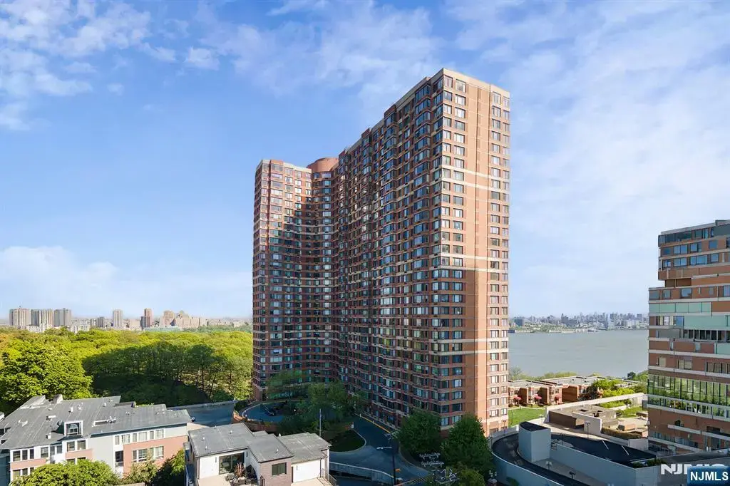 100 Old Palisade Road 2314, Fort Lee