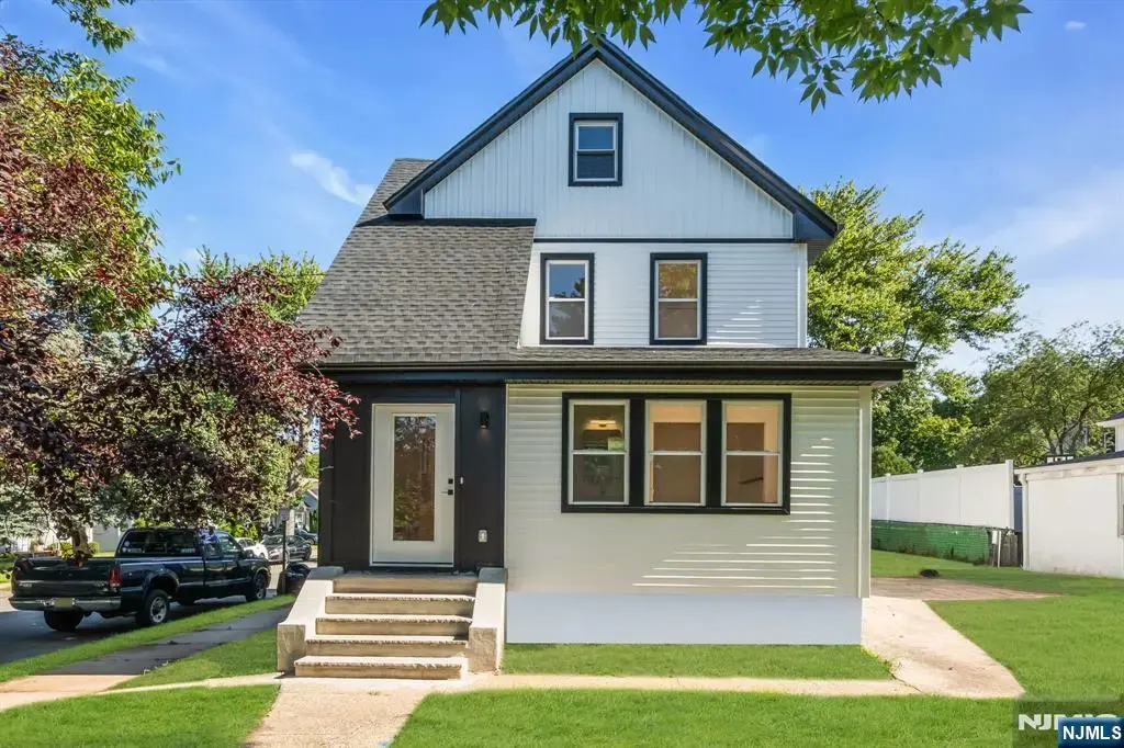 17 Midland Avenue, Kearny