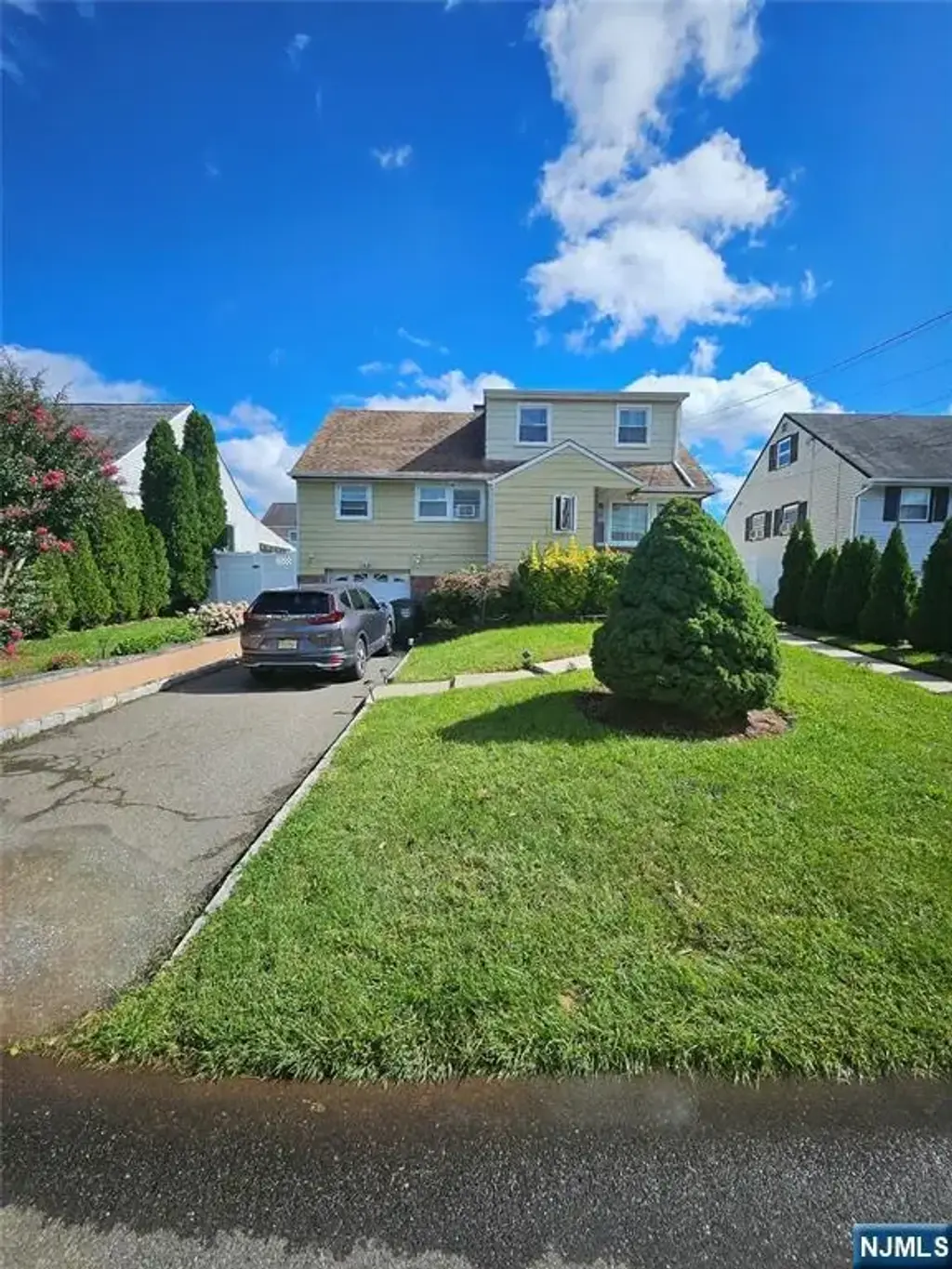 136 Isabelle Street, Metuchen