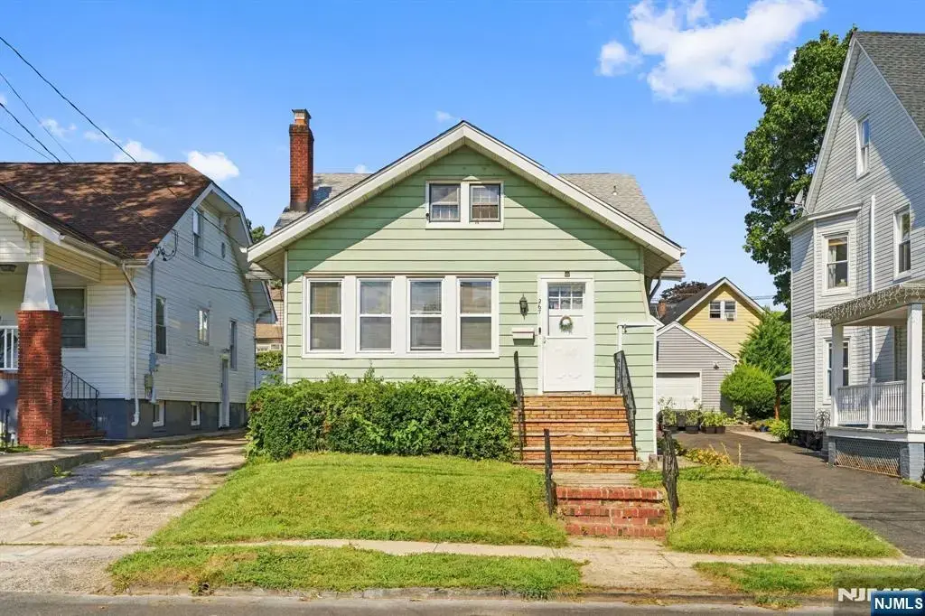 267 Argyle Place, Kearny