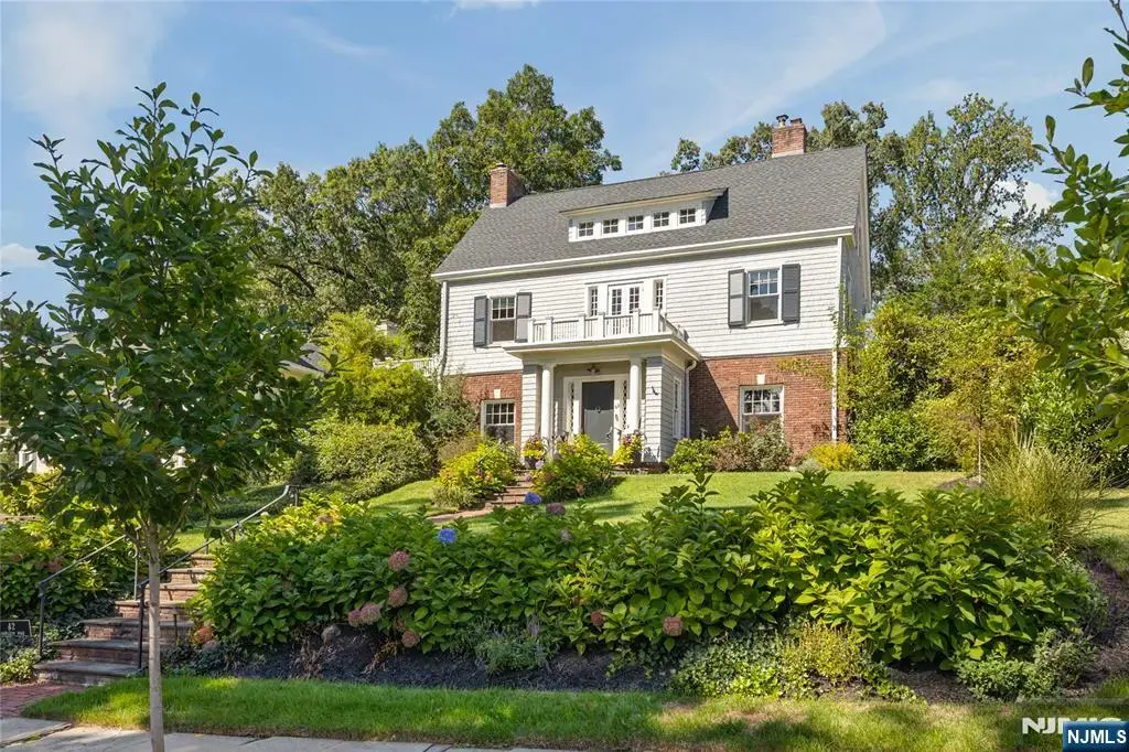 42 Hamilton Road, Glen Ridge