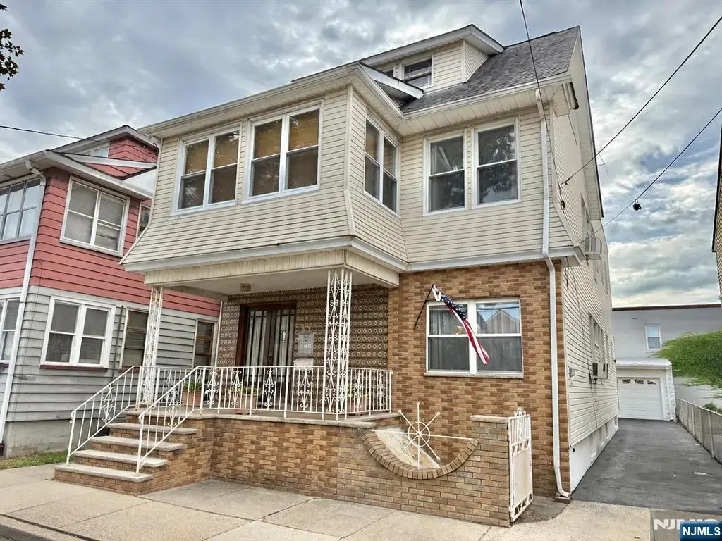 55 Garrison Street, Newark