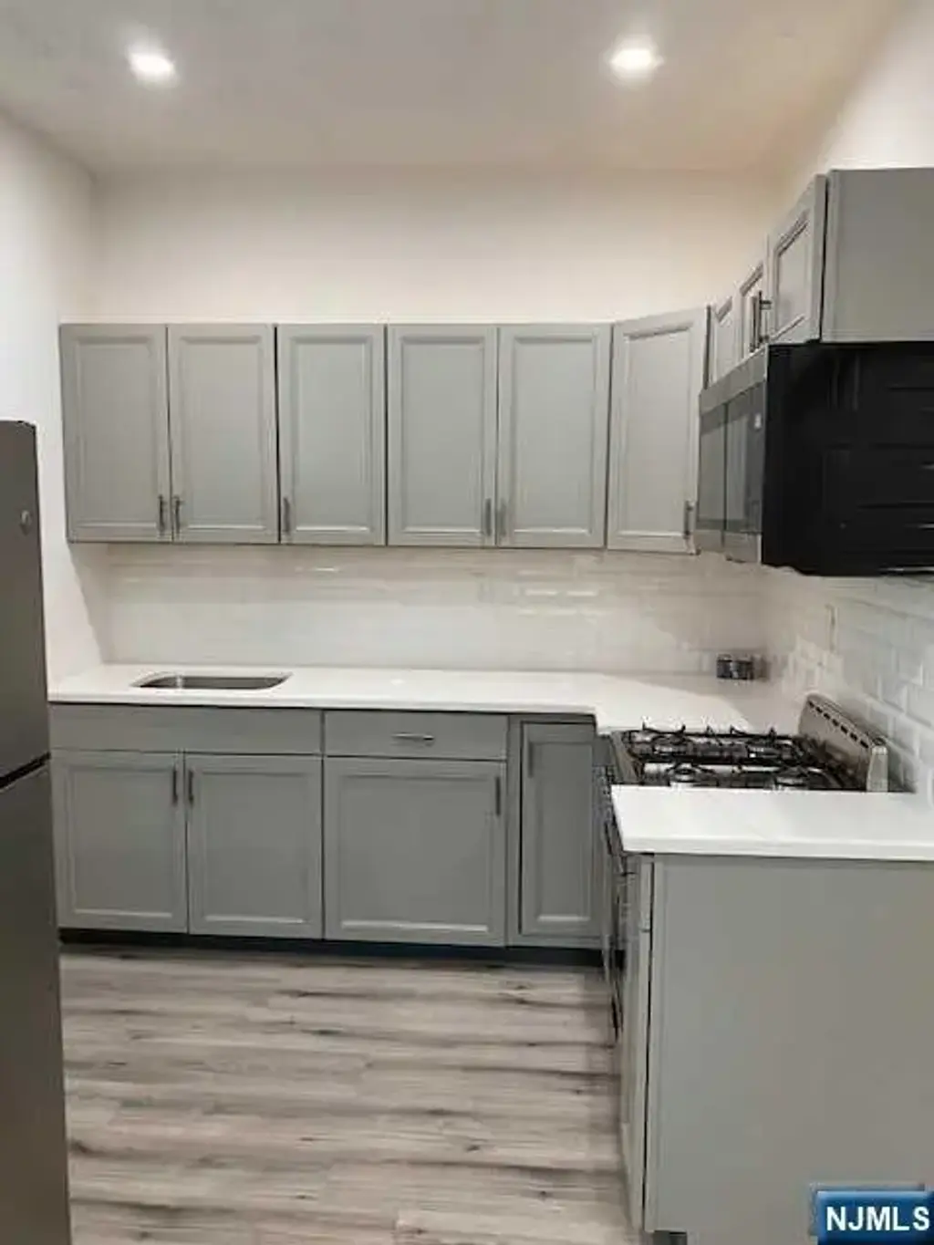 315 70th 2, Guttenberg