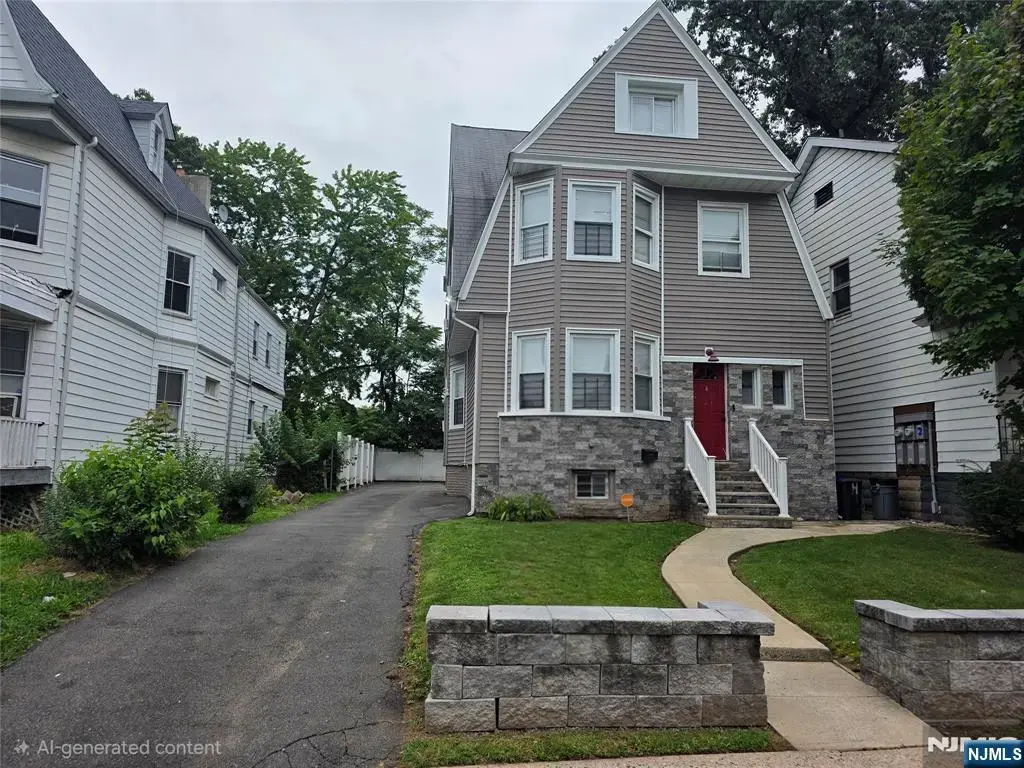 4 Hawthorne Place, East Orange