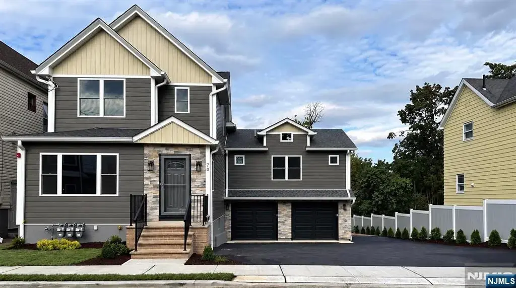 70 Richard, Passaic