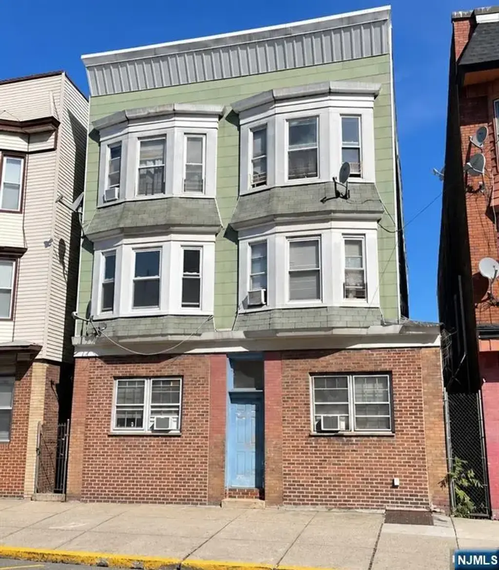 760 Harrison 6, Harrison