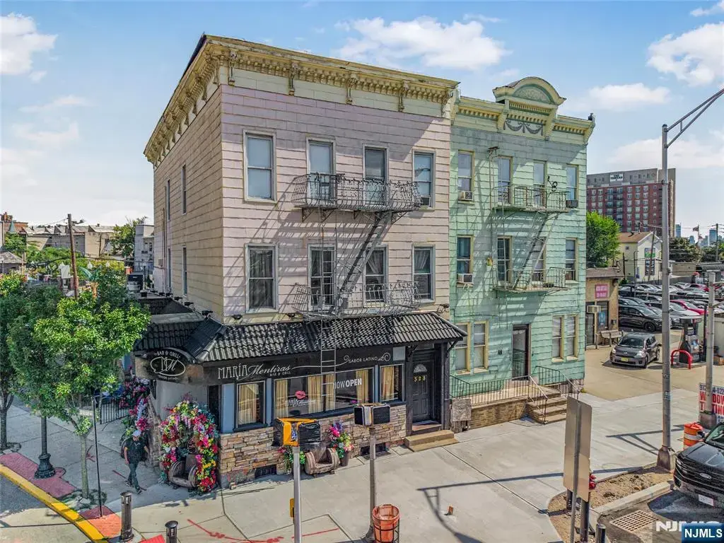 326 32nd Street, Union City