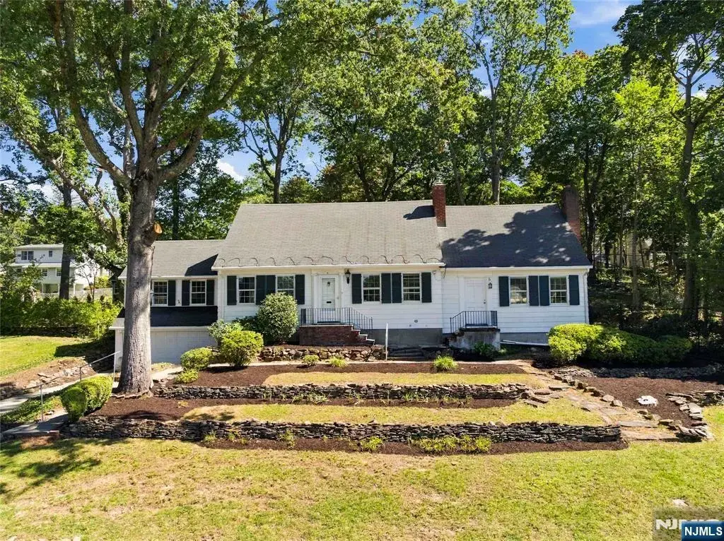 51 Valley View Terrace, Wayne