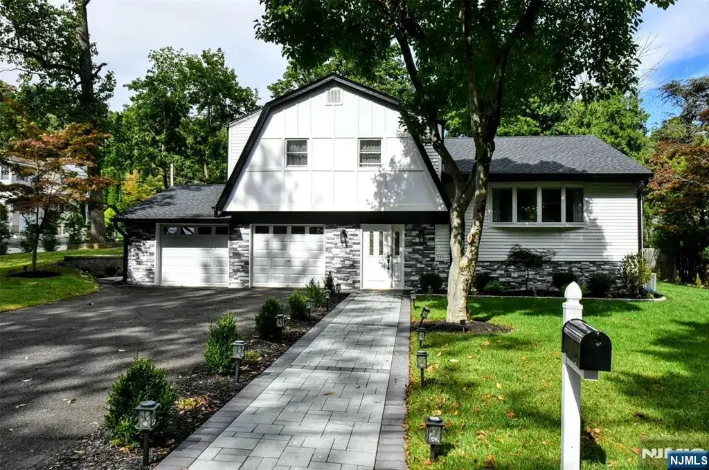 21 Branton Street, Park Ridge