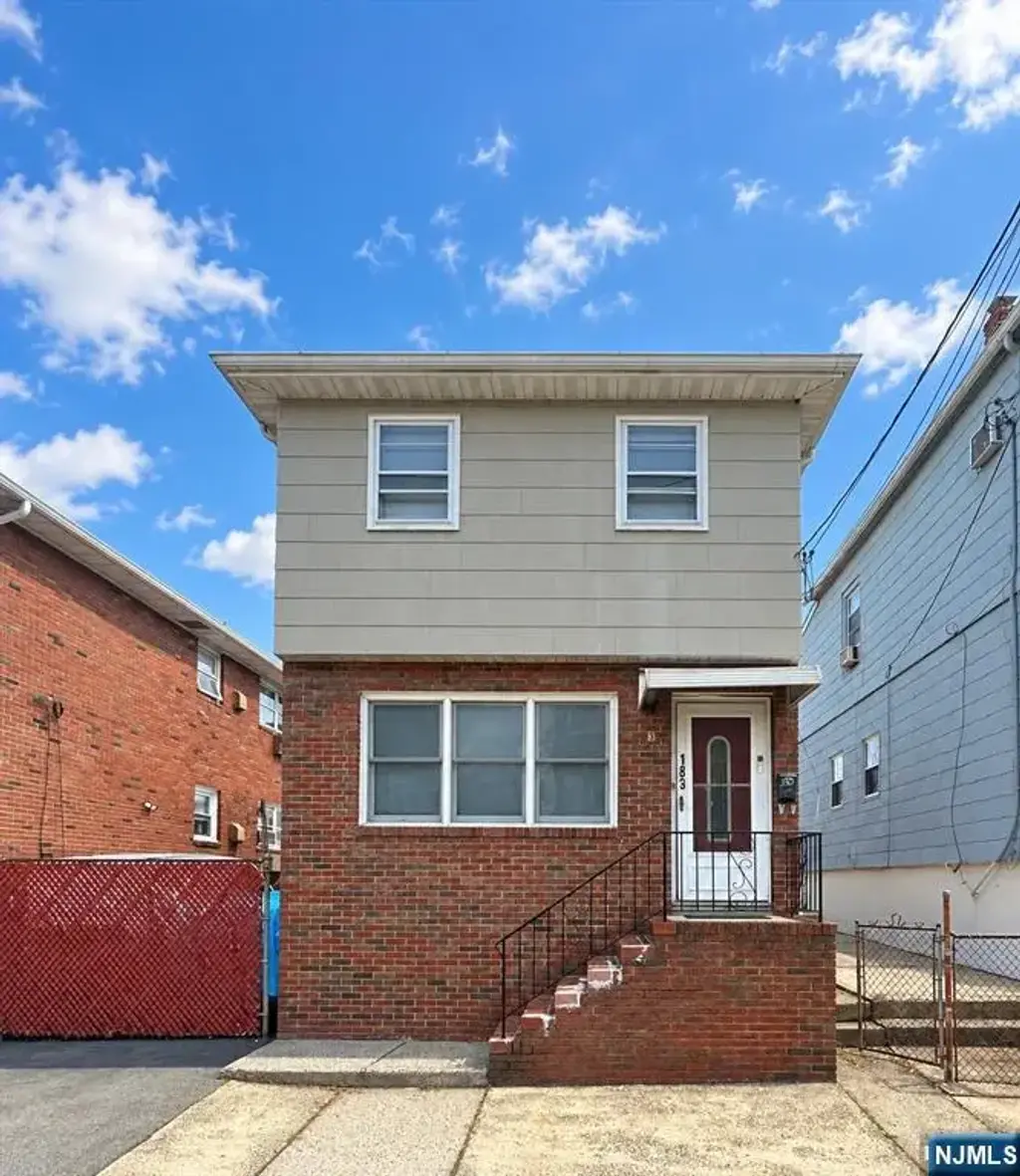 183 Devon, Kearny