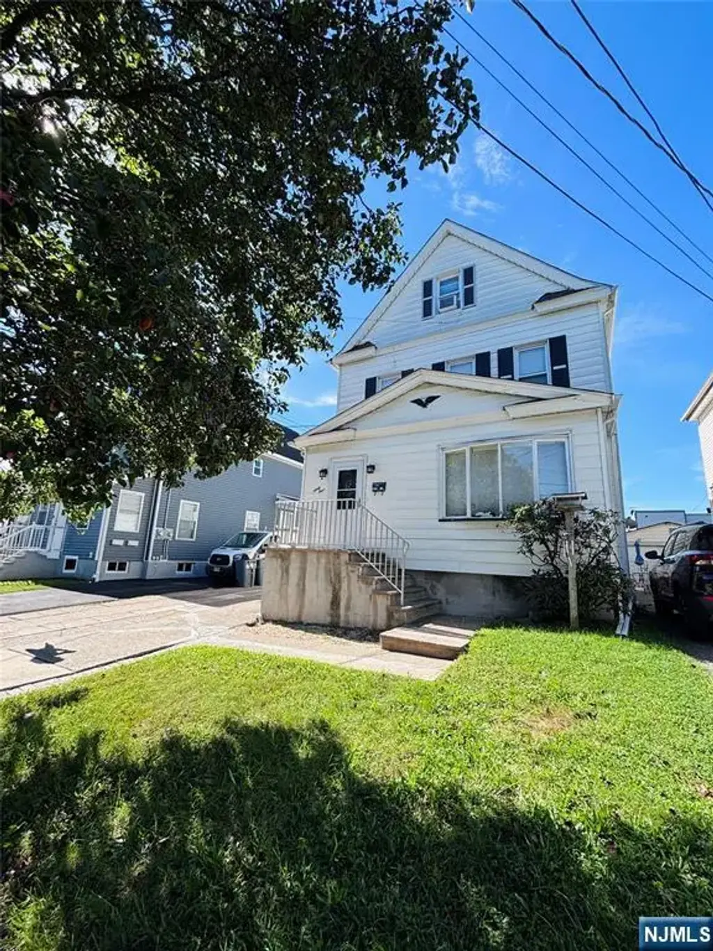 64 Avenue C 2, Lodi