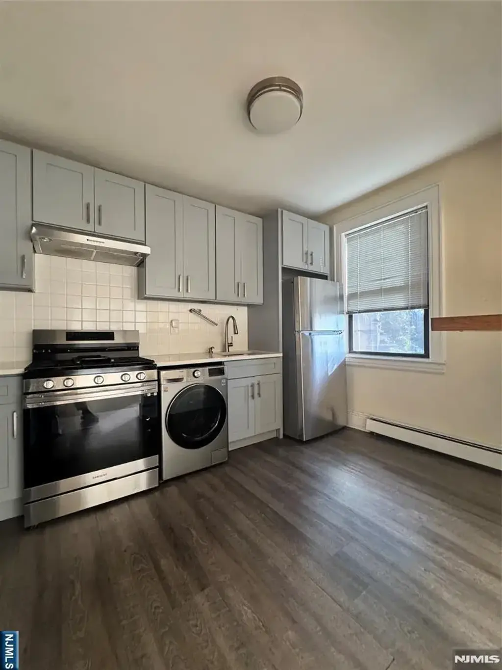 432 Broad, Ridgefield