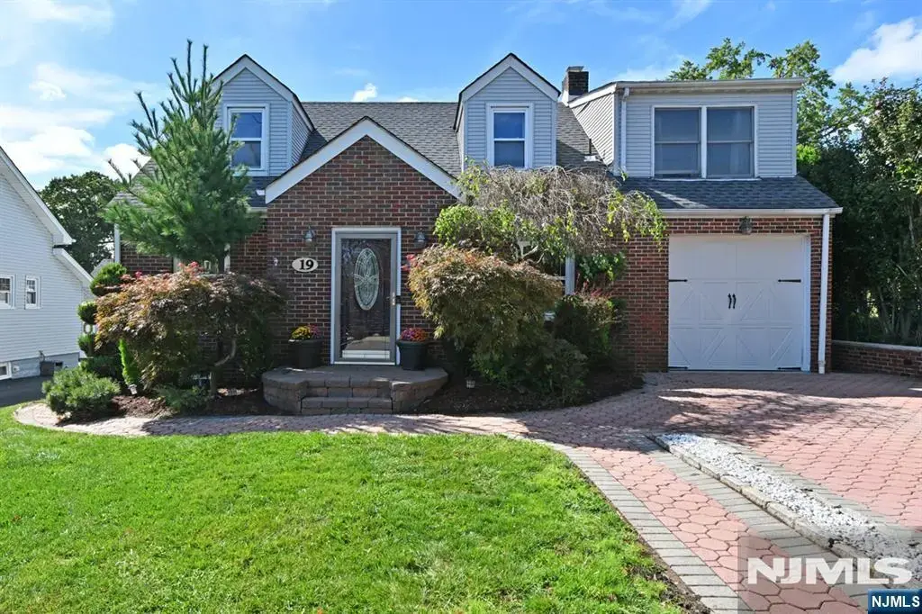 19 Orchard Street, Nutley