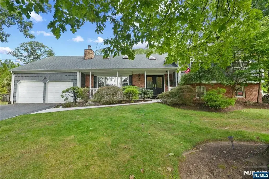 28 Underwood Road, Montville Township