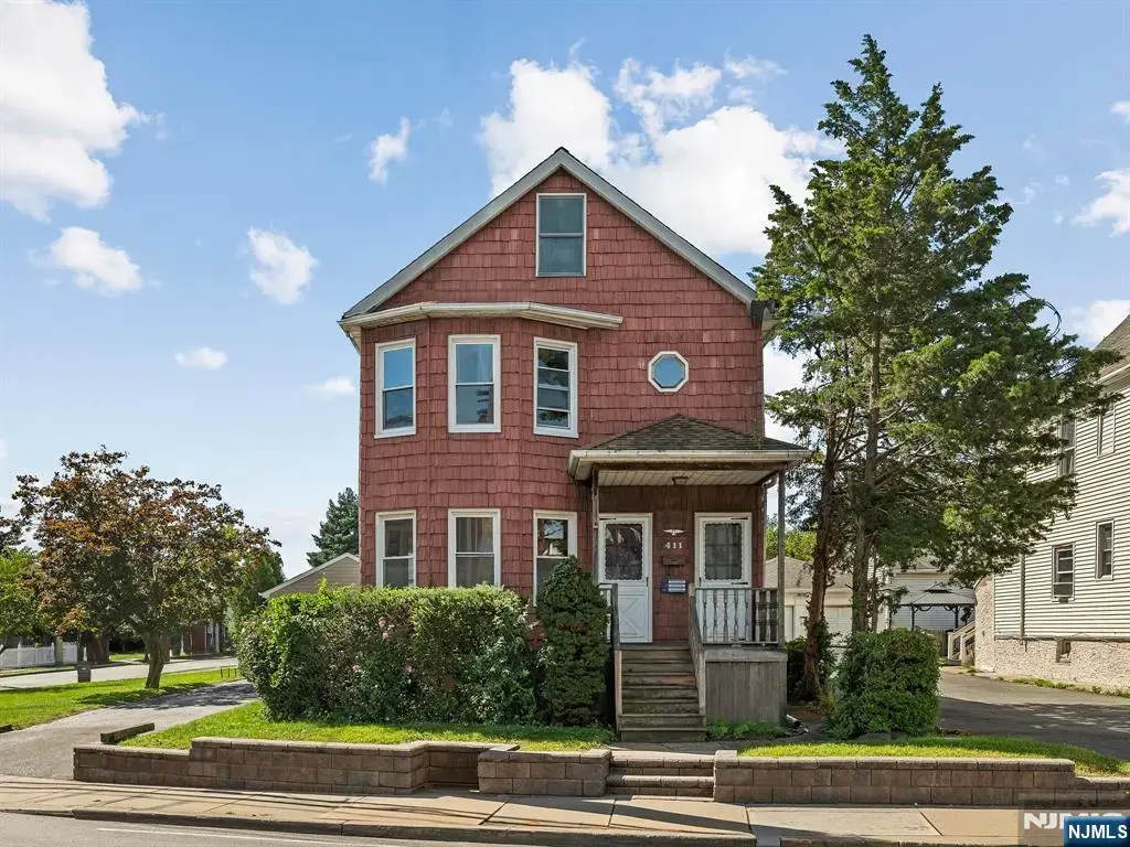 411 Hazel Street, Clifton