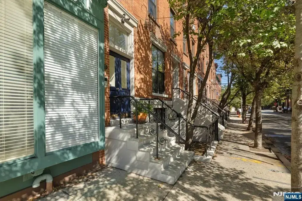 273 Monmouth Street 3, Jersey City
