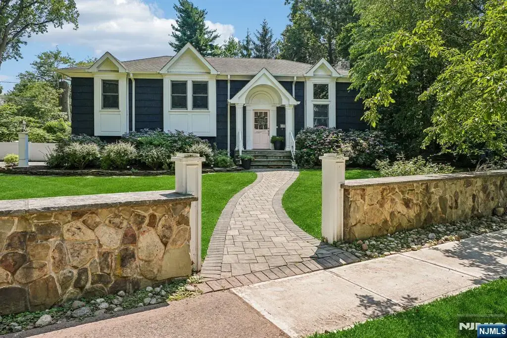 134 Norwood Avenue, Montclair