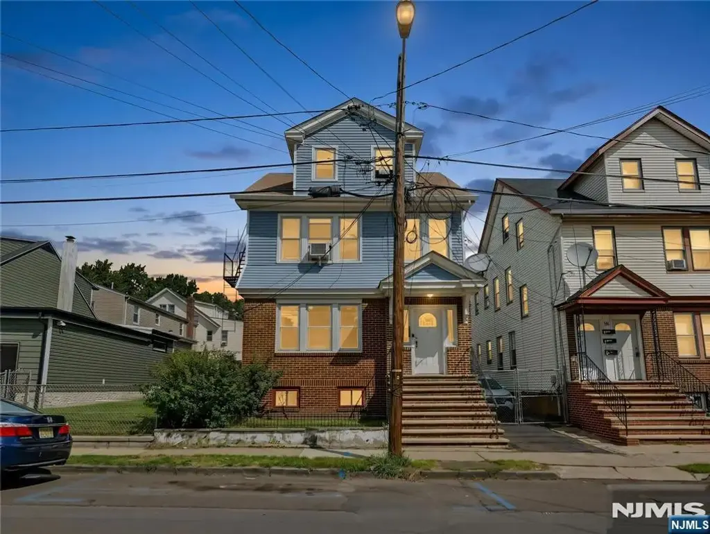 102 Delmar Place, Irvington