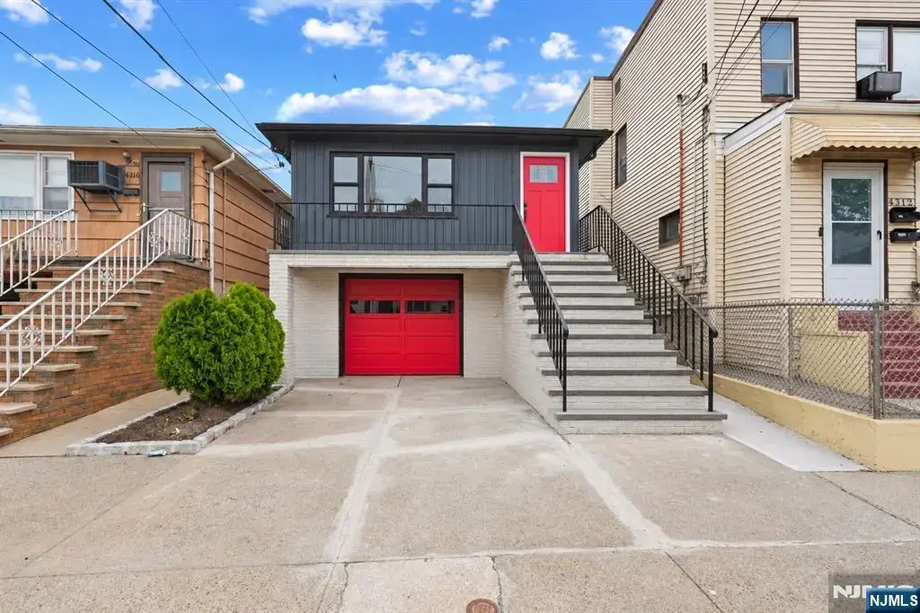 4314 Cottage Avenue, North Bergen