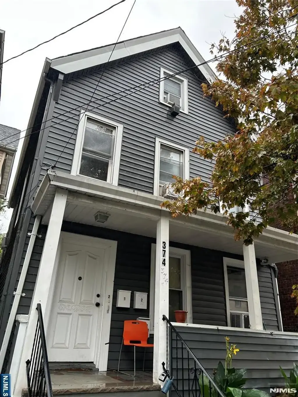 374 S Mechanic Street, Orange