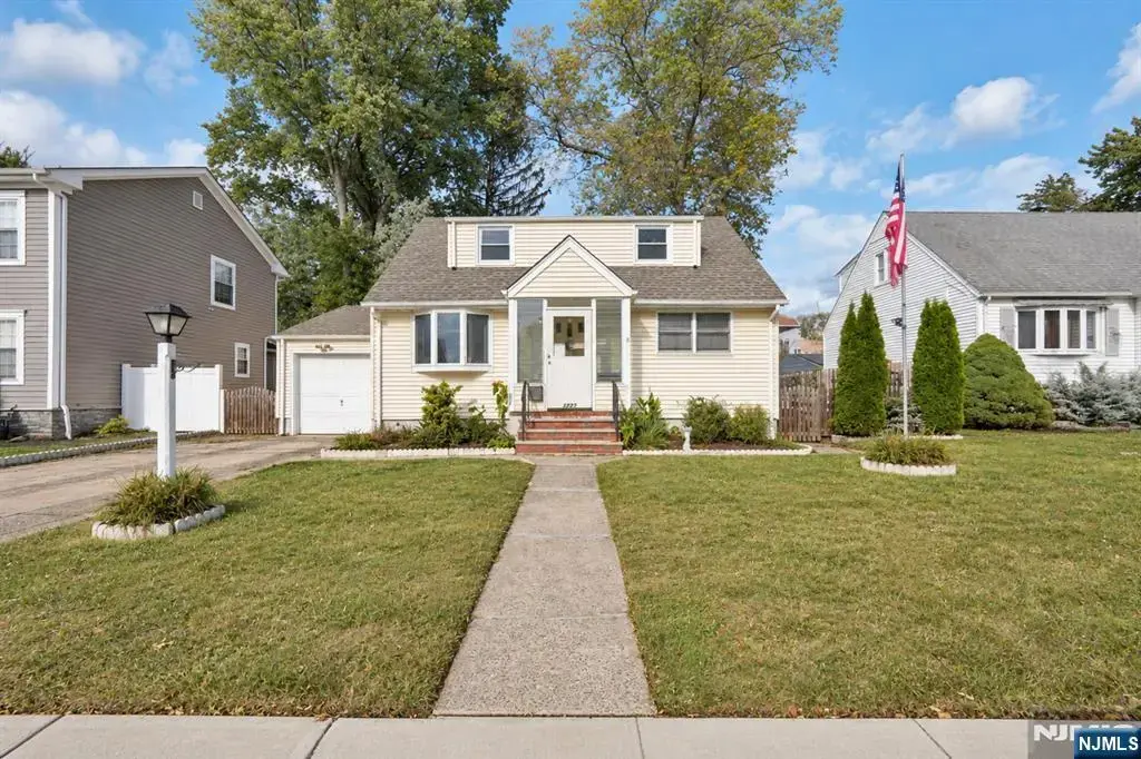 2747 Meister Avenue, Union