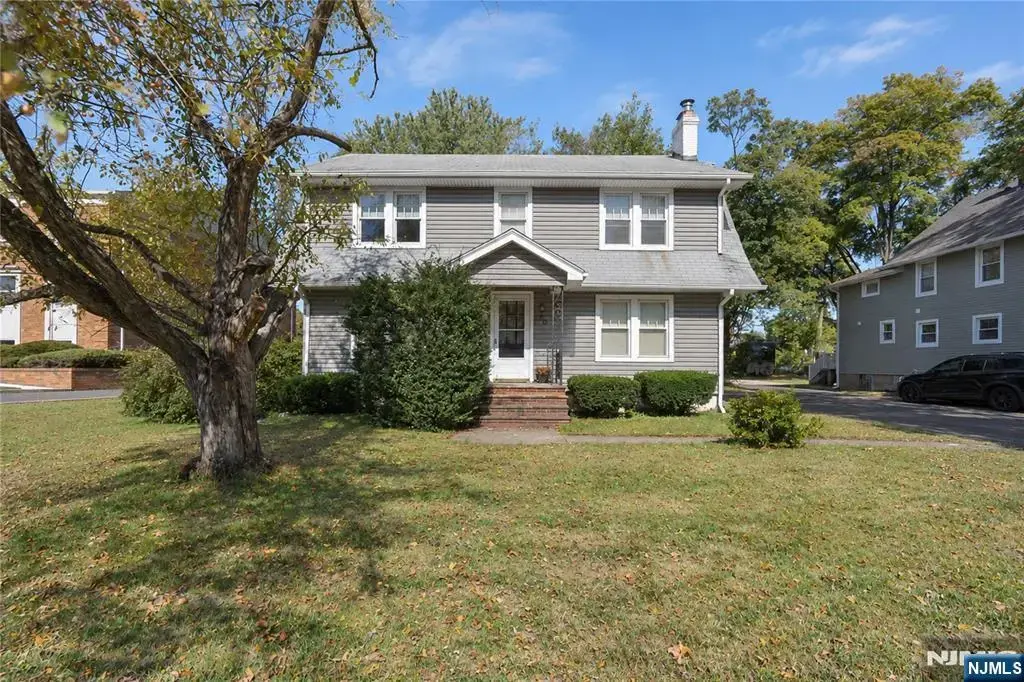 30 Bloomfield Avenue, Montville Township