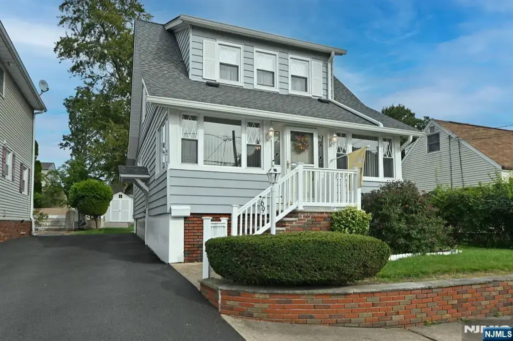 69 8th Avenue, Hawthorne
